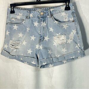 Forever 21 Patriotic Distressed‎ Shorts Light Wash ColorSize 29
